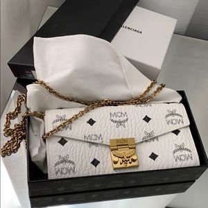 MCM Wallet on chain